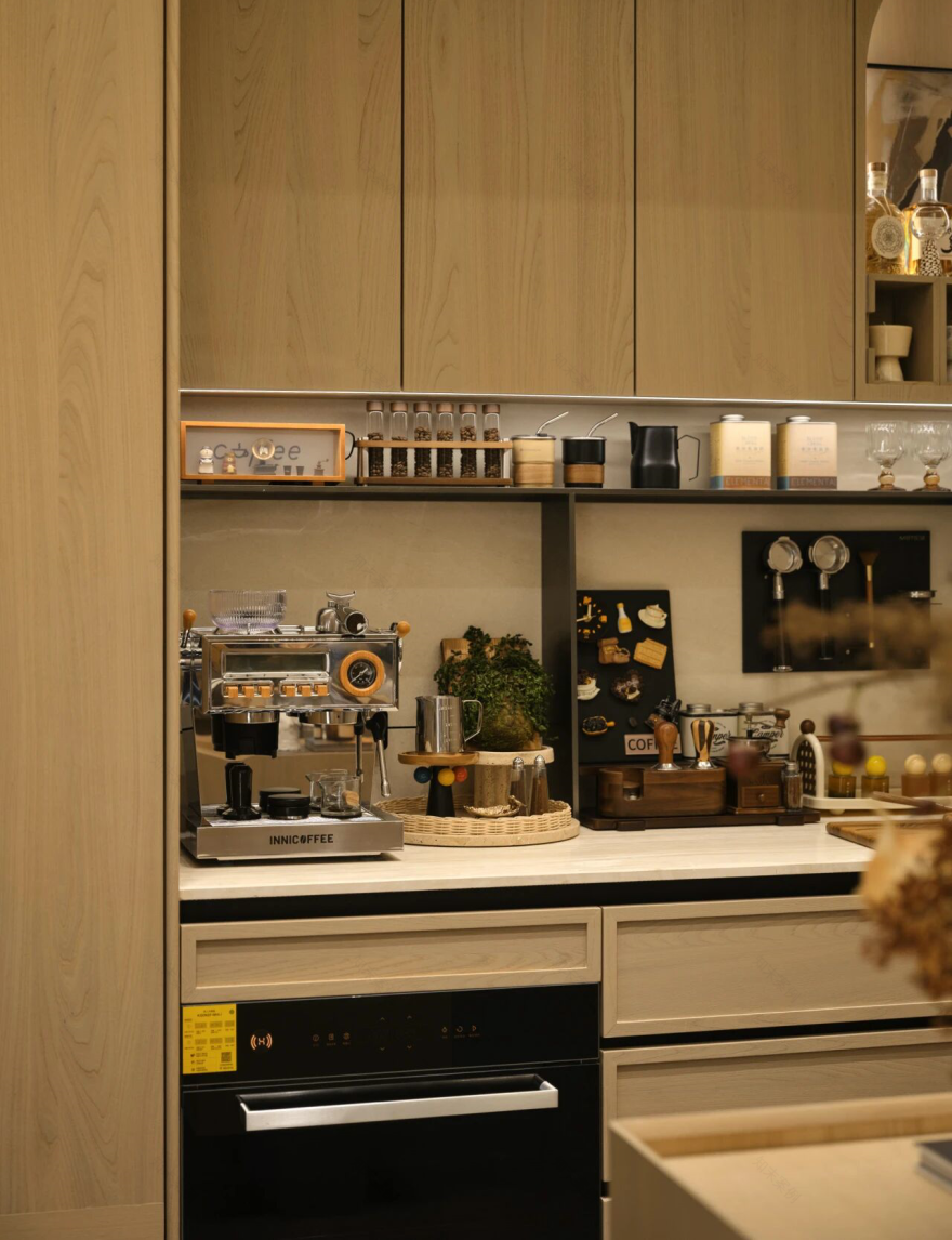 法云设计 · 南京华润润铂公寓丨中国南京丨软装设计为上海法云设计,室内设计为上海岳蒙设计-8