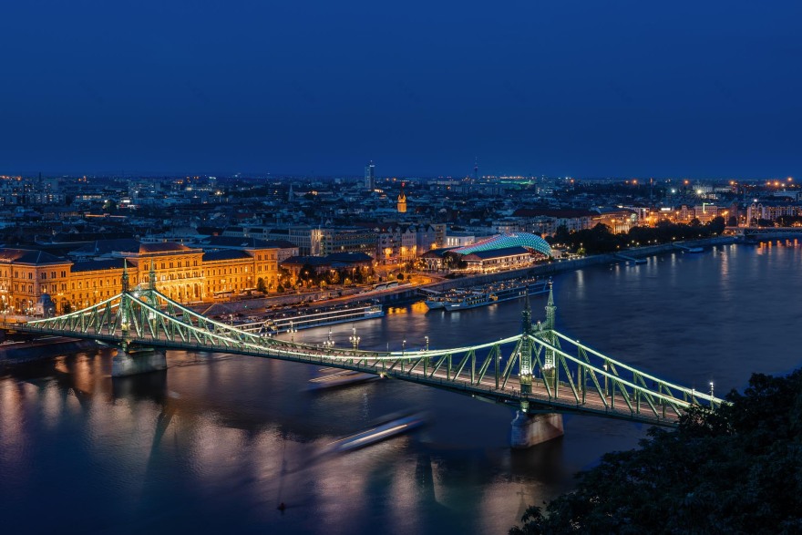 The Whale 建筑灯光设计丨匈牙利布达佩斯丨Tamas Dragon-6