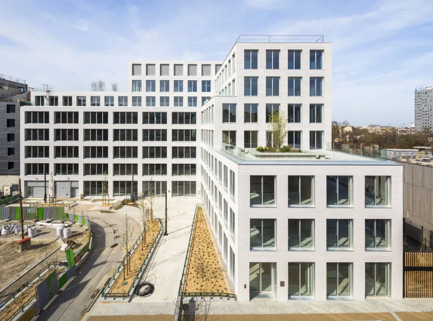 巴黎 Binet 商业酒店——简约模块化设计-19