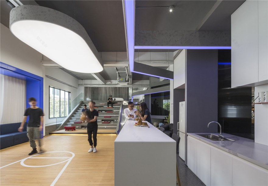 玩味办公 | 广州 lightspace Play Ground 颠覆传统办公环境-8