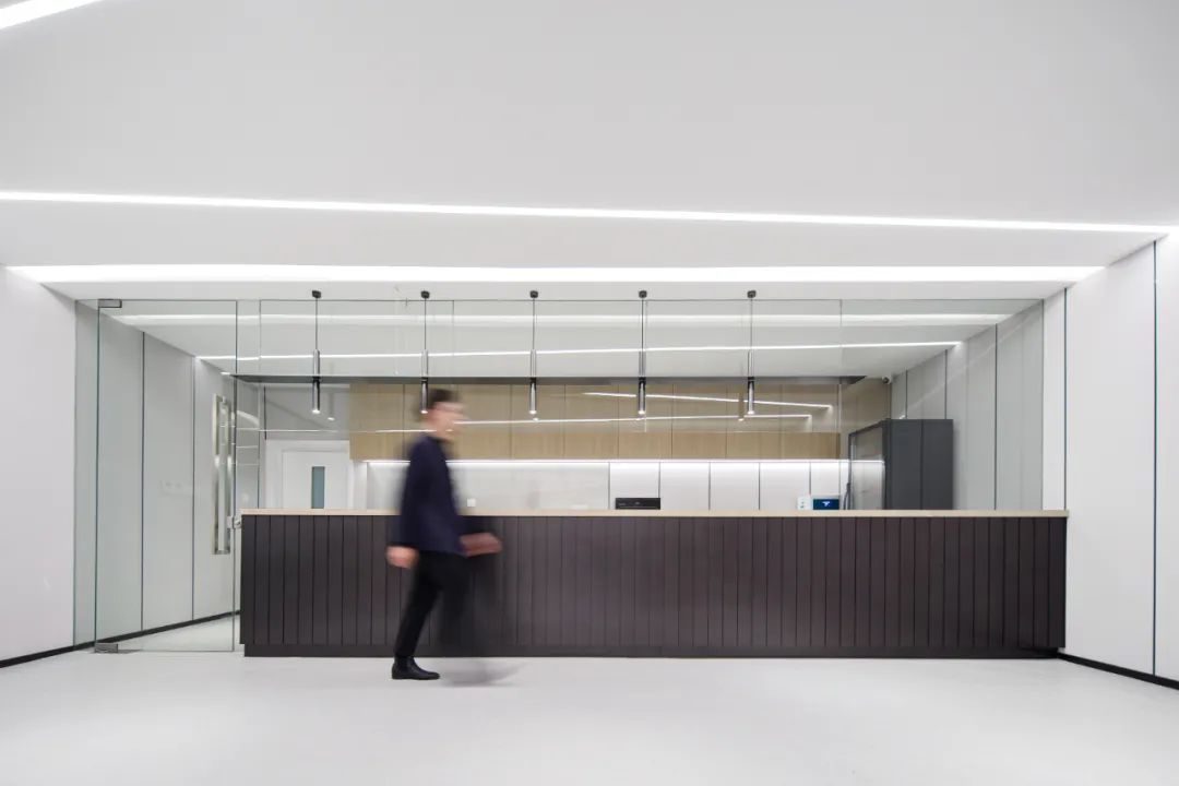 陈子俊  仁孚奔驰4S店改造，德国传统品牌的突破-5