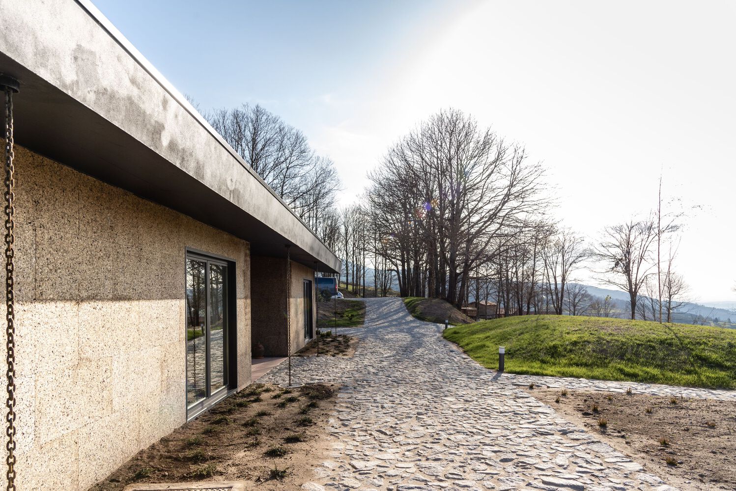 葡萄牙山脉中的和谐身心灵康养中心丨PLATAFORMArq-43