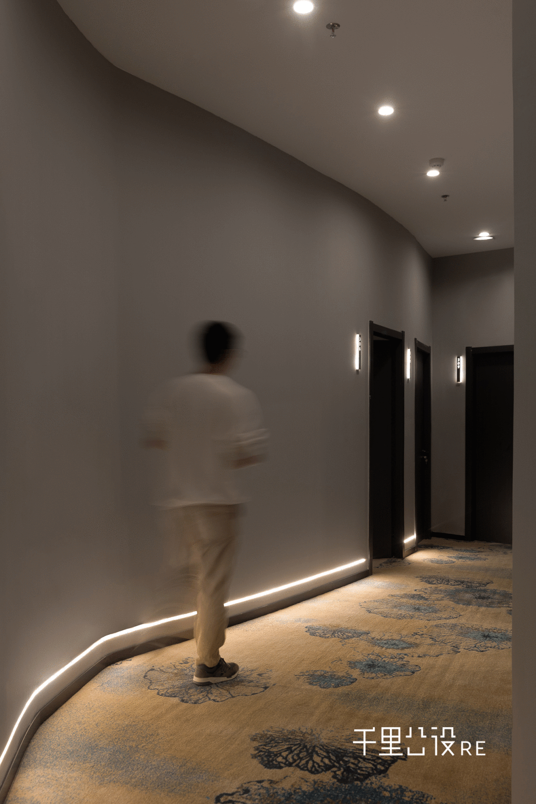 盘耳社 · 侘寂风美学空间丨季鑫,金玲-37