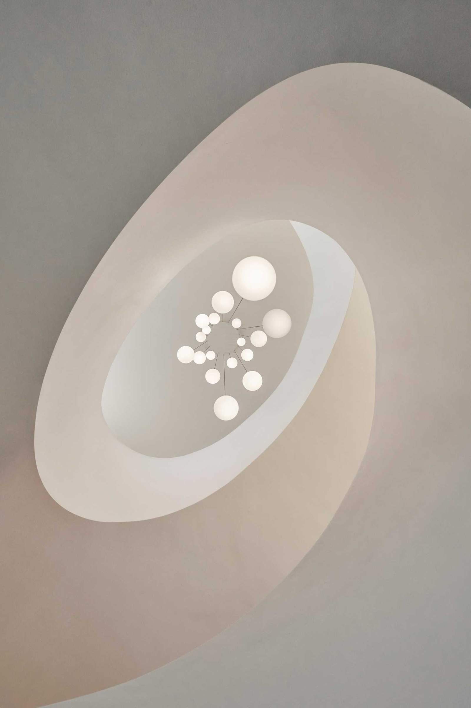 受海浪与附近山脉启发的起伏木质天花板住宅改造丨南非开普敦丨ARRCC（Jon Case和Clive Schulze）-31