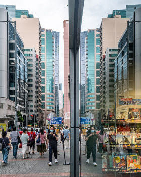 镜像香港 · 商业街区的真实与虚幻丨中国香港丨H.Li