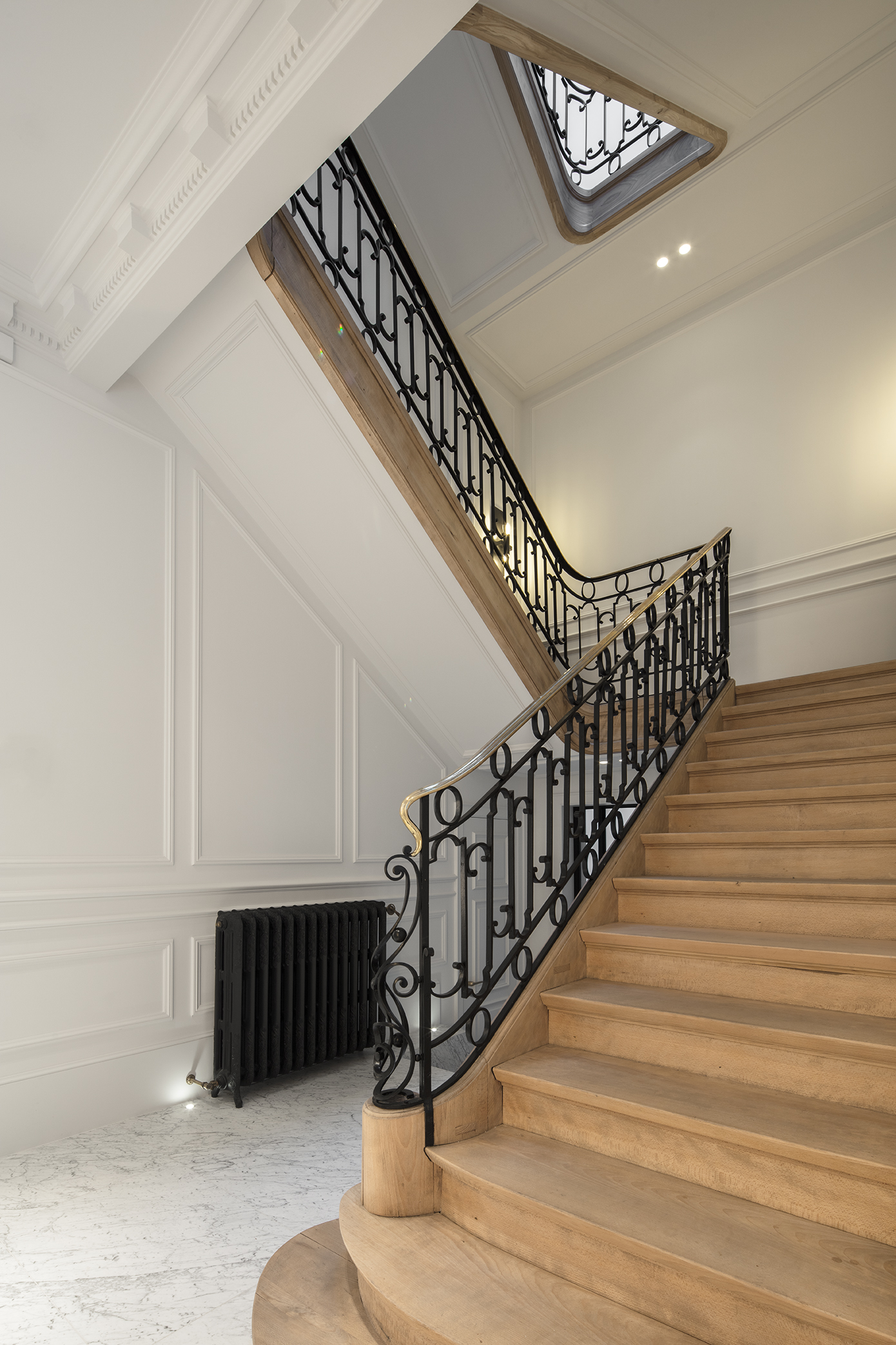 联排别墅市中心区丨保加利亚鲁塞丨JUMA architects-54