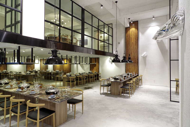 滇池畔的简约蒸汽海鲜餐厅-10