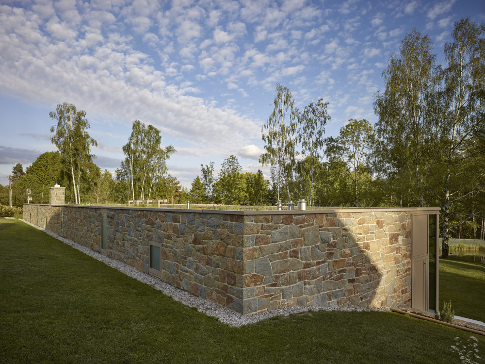 捷克森林中的悬浮别墅-25