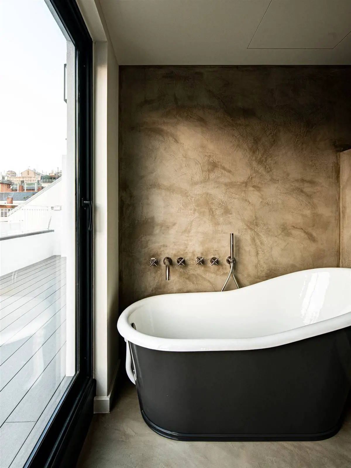 海景西班牙公寓 | 自然编织家具的温暖魅力-10