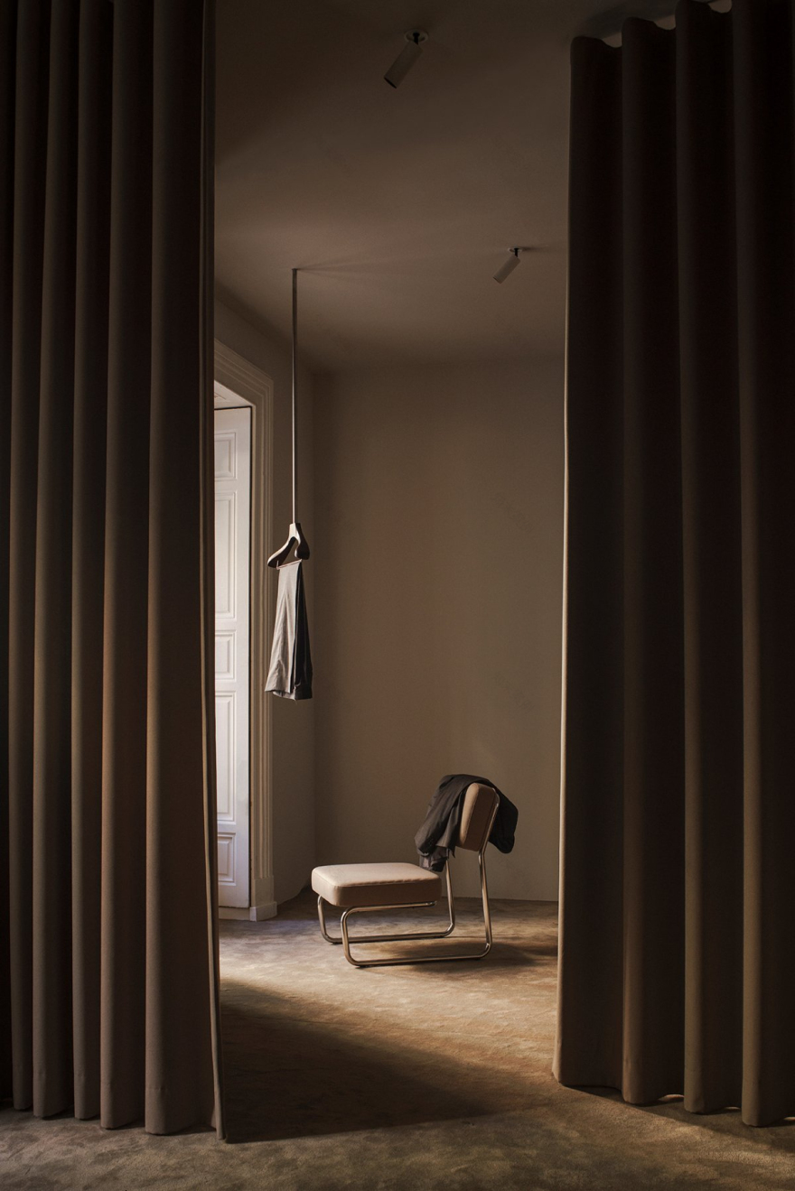 Bund 马德里旗舰店丨西班牙马德里-17