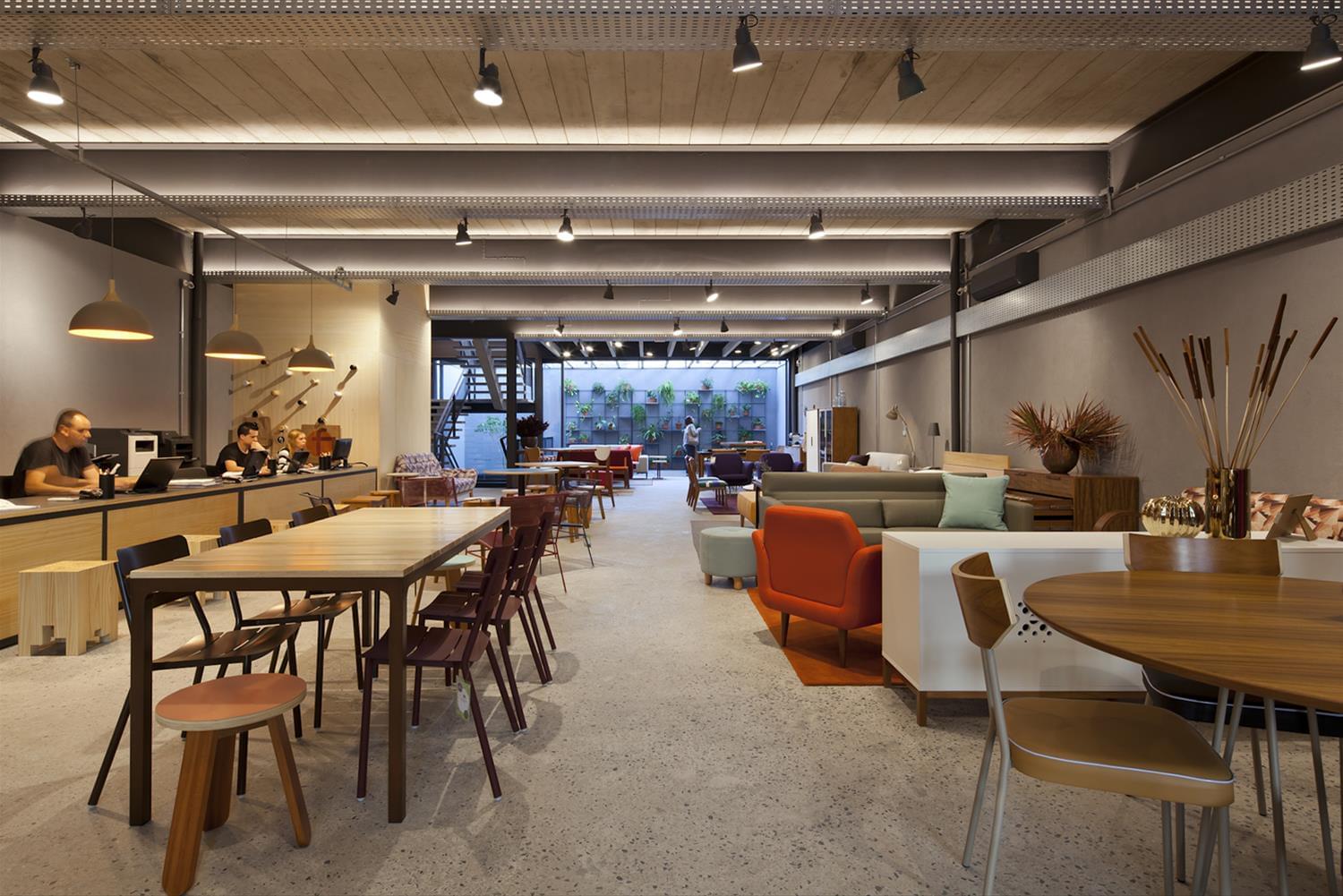 Fernando Jaeger 的 Moema 家具店-8