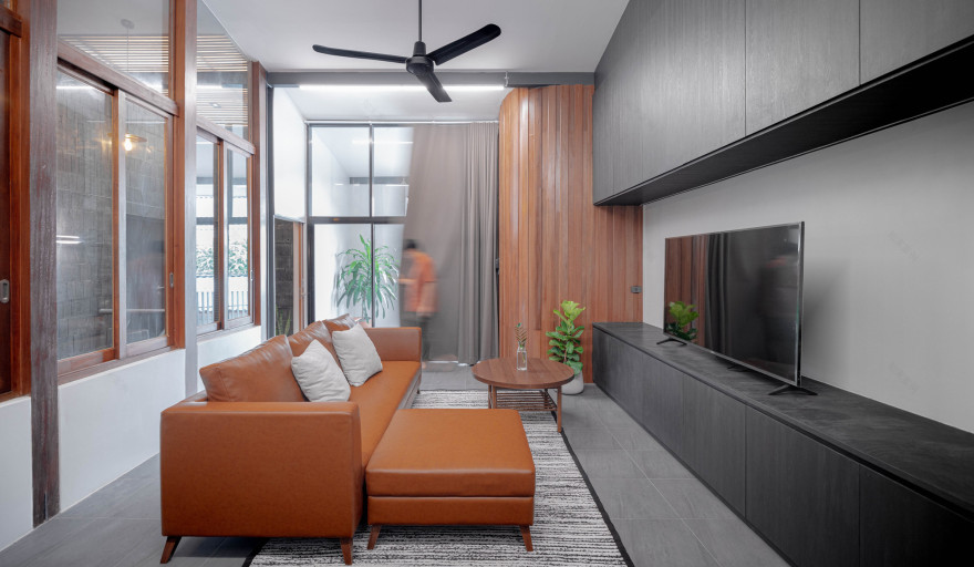 Baan Priggang / BodinChapa Architects-59