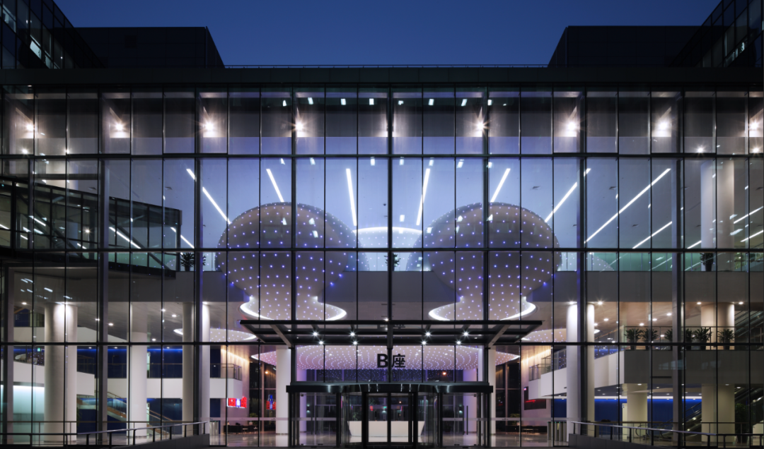 百度总部大厦 | 信息公园理念下的绿色办公空间-2