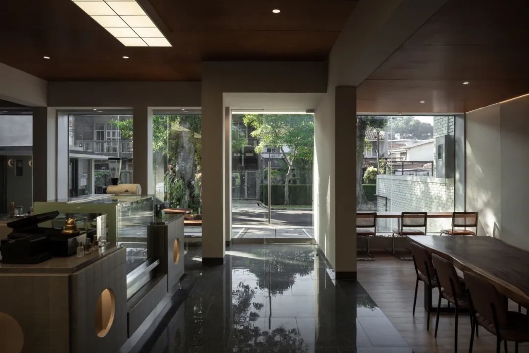 印尼Hibrew咖啡店翻新项目-15