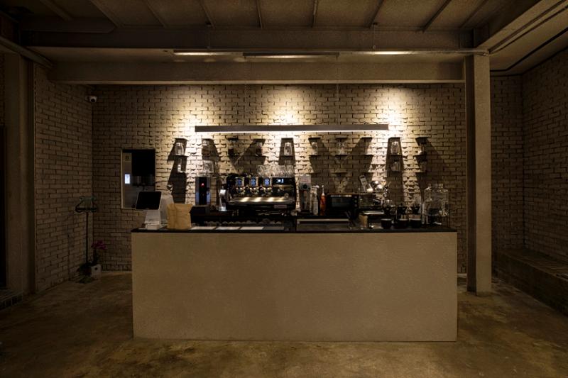 23 平米温馨砖墙咖啡馆 设计报价-7