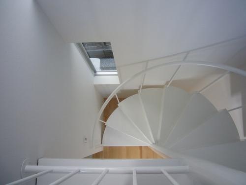 狭小地に建つ木造三階建て住宅丨日本京都丨三浦尚人建築設計工房-6