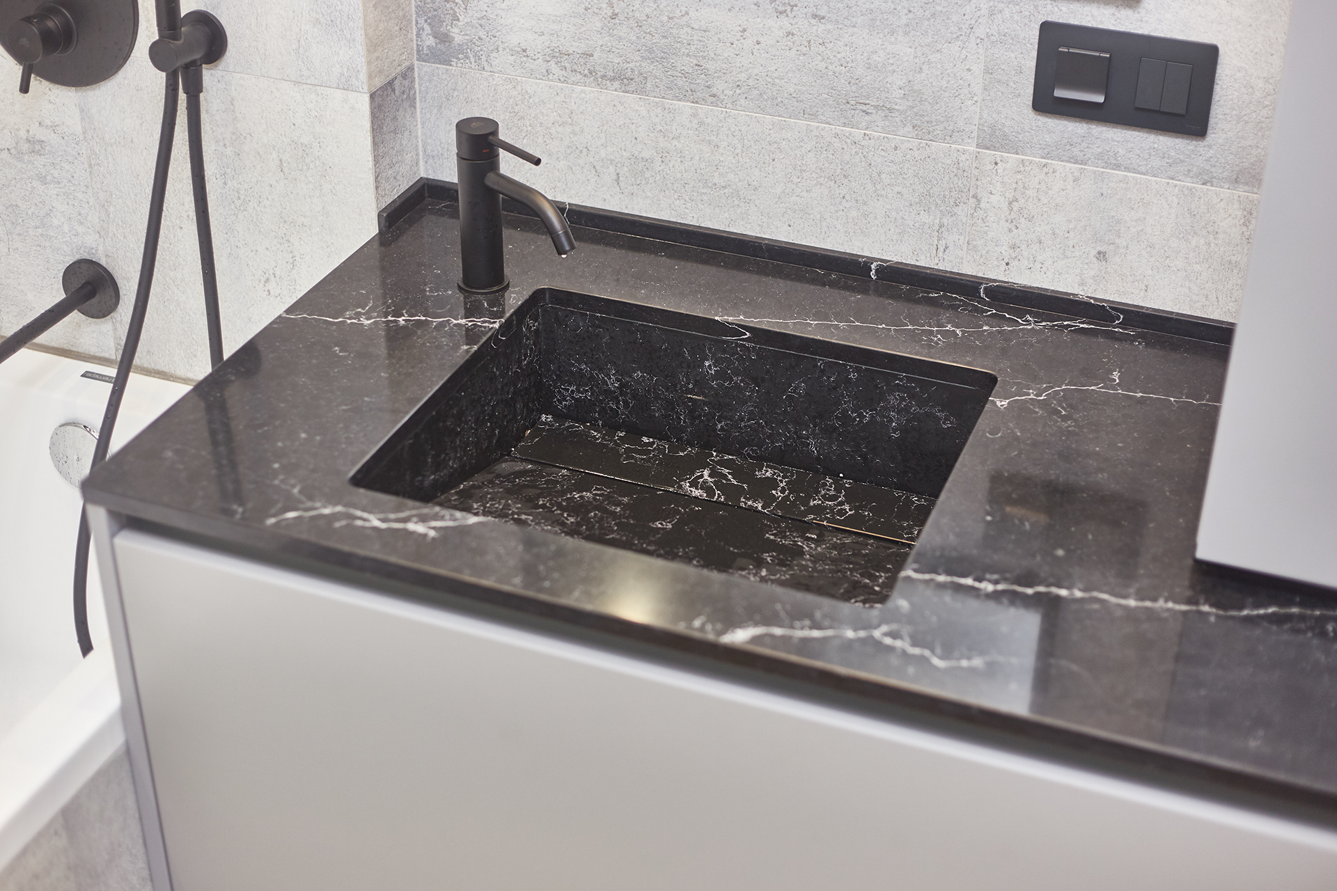 APARTMENT "HORIZON": 65 sq.m (Real)-19