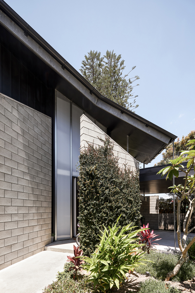 Tin Lizzie House · 黄金海岸的现代简约海滨住宅丨澳大利亚黄金海岸-16