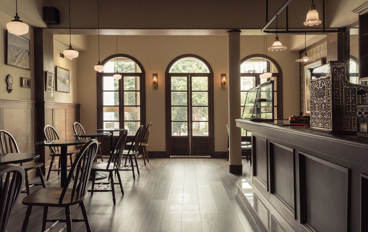 奥立佛设计·重现异国场景 英式古典小店-1