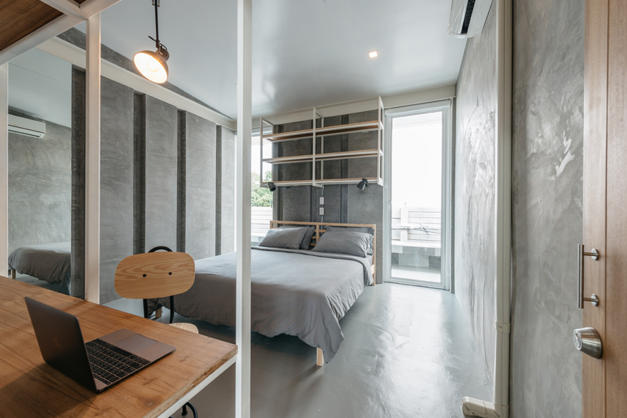 แบบบ้านตู้คอนเทนเนอร์ เปลี่ยนตู้ 15 ใบ เป็นบ้าน 1 หลังใหญ่ กับอีก 1 หลังน้อย-16