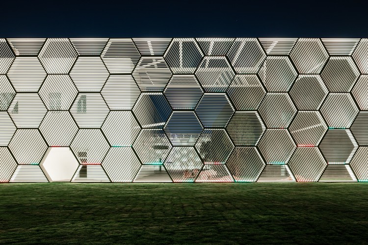 DEEJ Factory  5+design-21