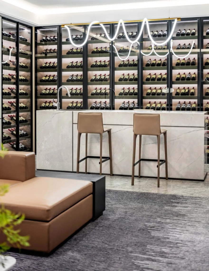 自然之美,都市心灵的栖息地——精致轻奢别墅设计-19