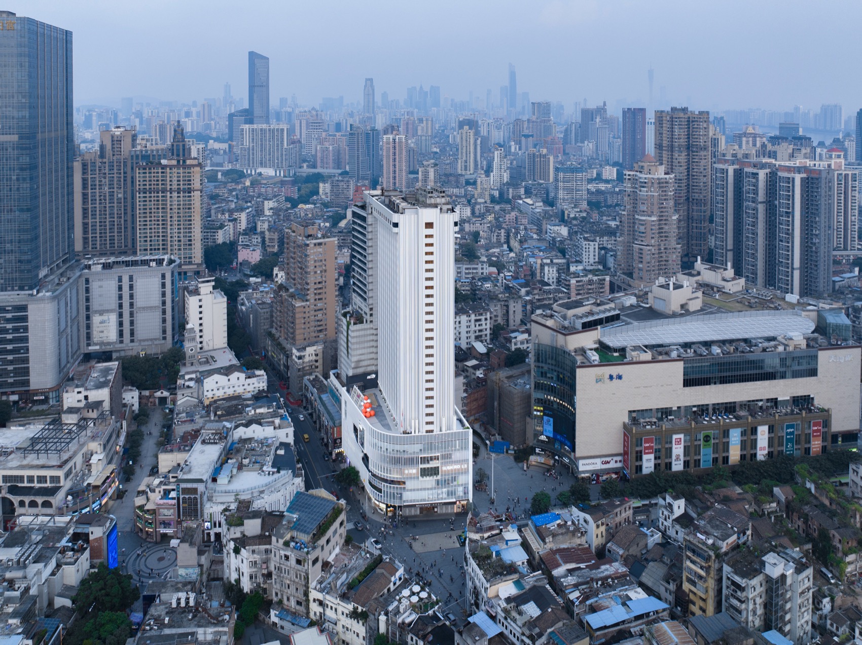 北京路粤•潮楼NEW IN丨中国北京丨广州市竖梁社建筑设计有限公司悬亮子工作室-9