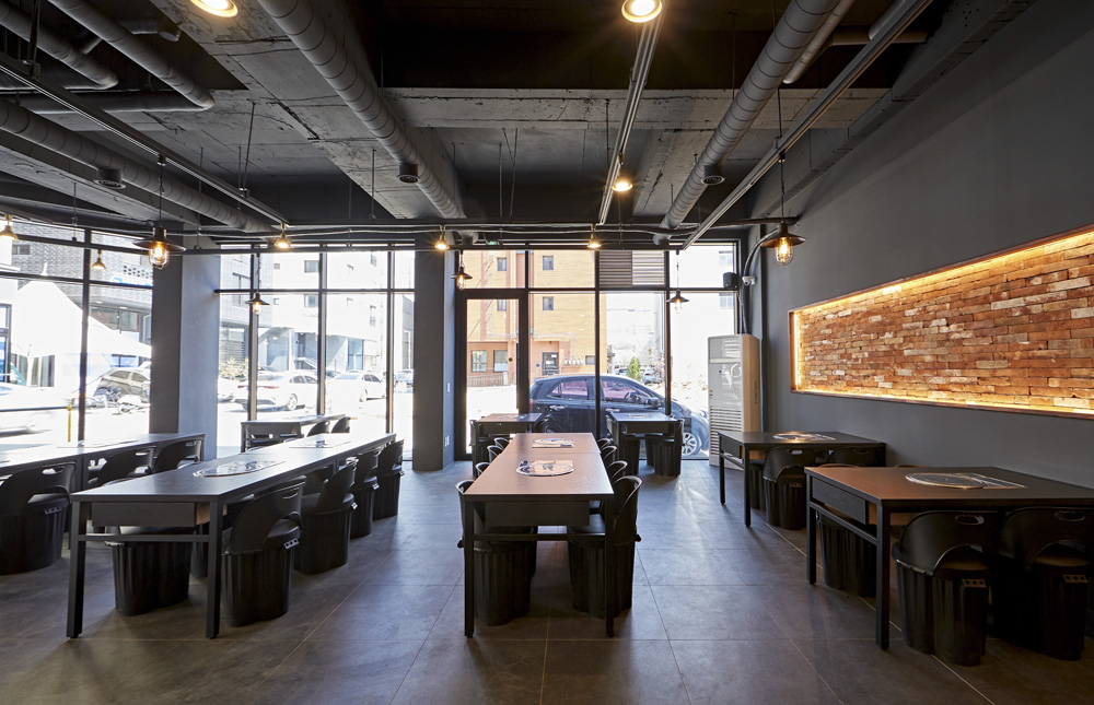 现代简约别墅 | 光影艺术的完美呈现-5