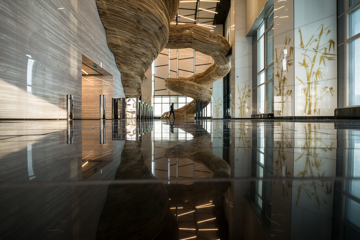 Atrium Tower Lobby | 雕塑式楼梯设计-26