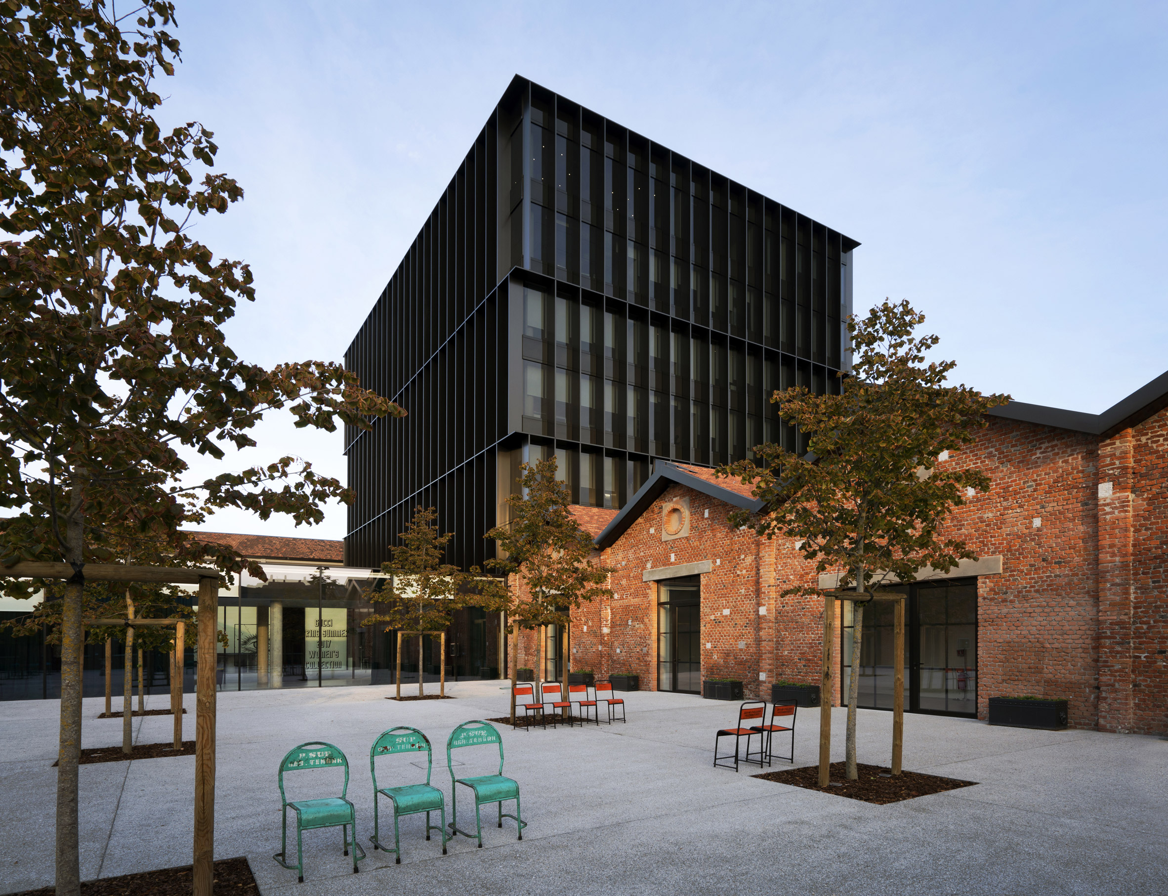 Piuarch transforms abandoned aircraft factory into Gucci headquarters-13