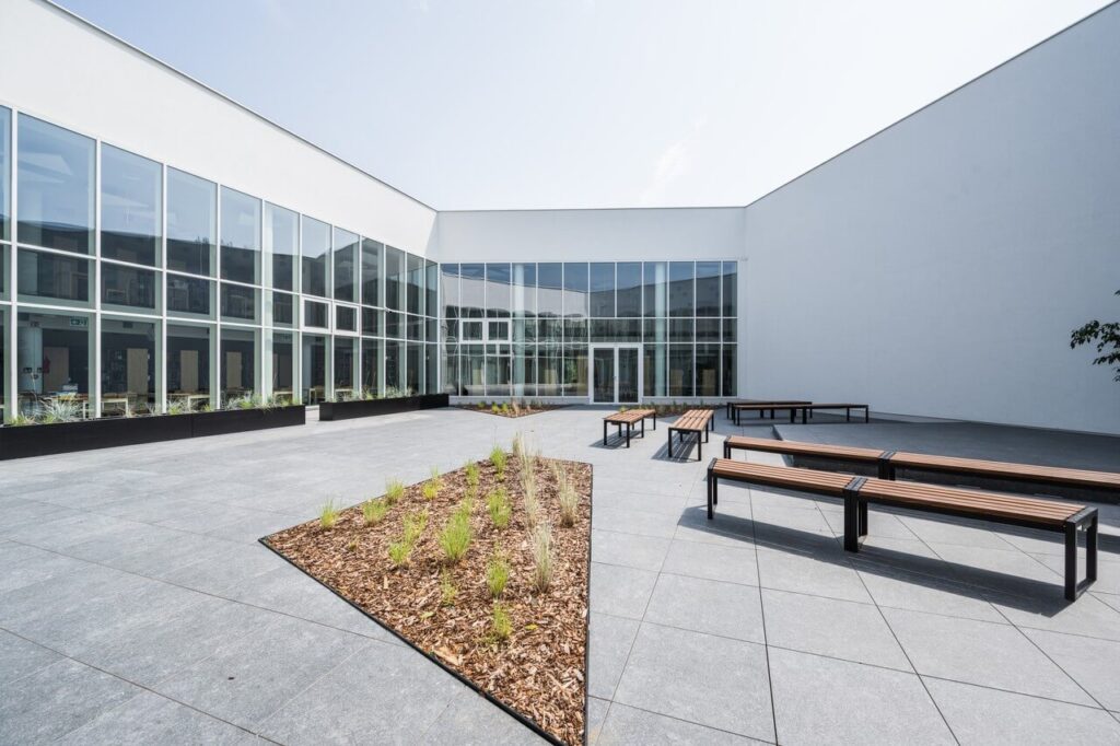 比亚韦斯托克大学图书馆丨波兰丨DEMIURG Project-60