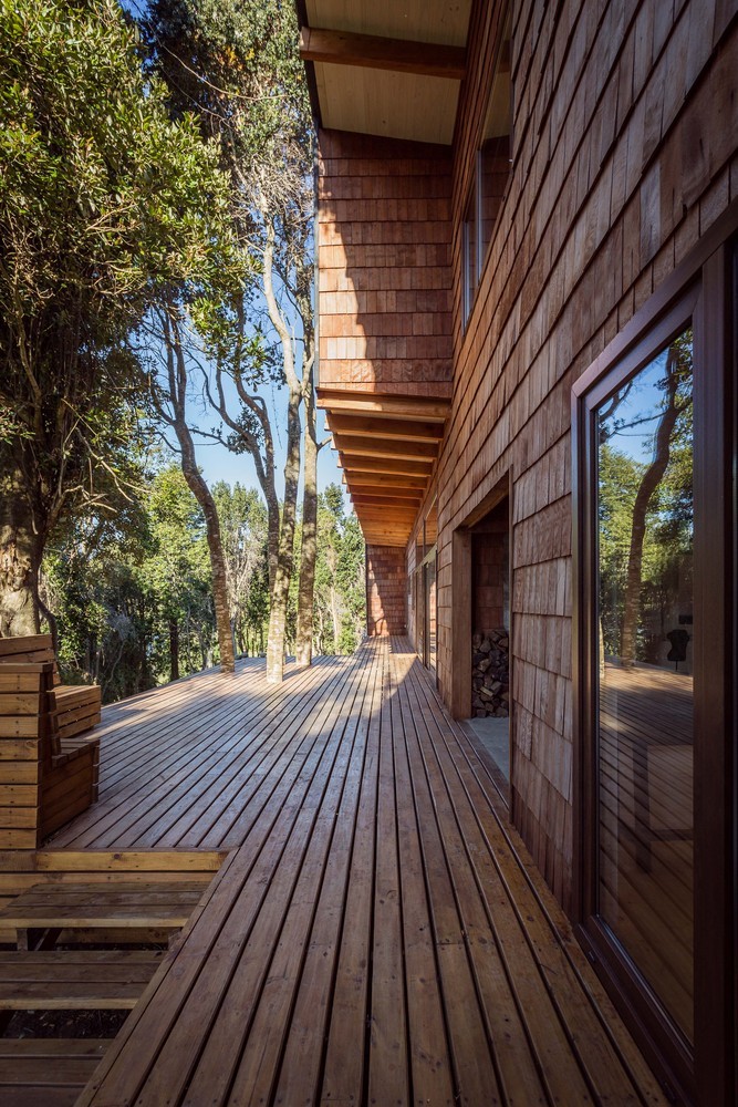 湖畔静谧之家 | 智利巴塔哥尼亚森林与湖泊的完美融合-43