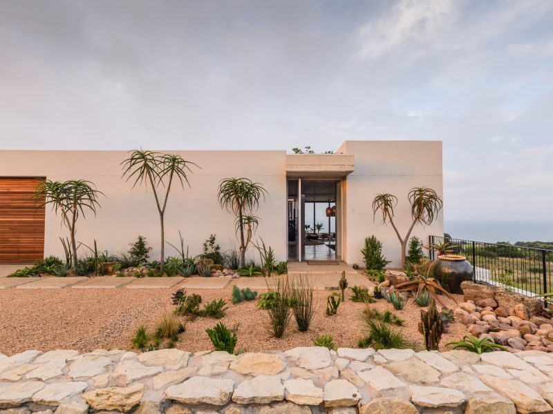 签名酒店3号楼（由于Signature House没有更多上下文，一般house在建筑语境常可理解为楼、酒店等，这里取酒店意给出较符合常见场景的翻译，若和实际不符可补充更多信息） 丨南非-31