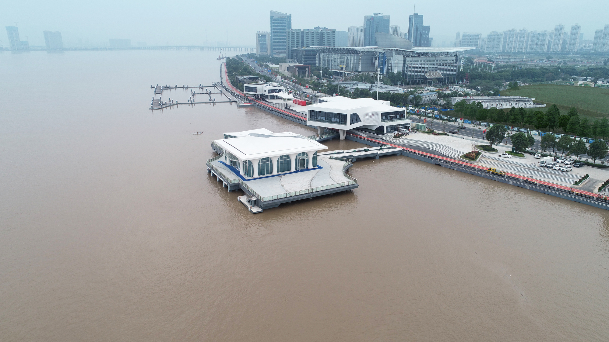 中国温州瓯江新外滩1·8公里,瓯江光影码头规划丨非静止建筑设计-21