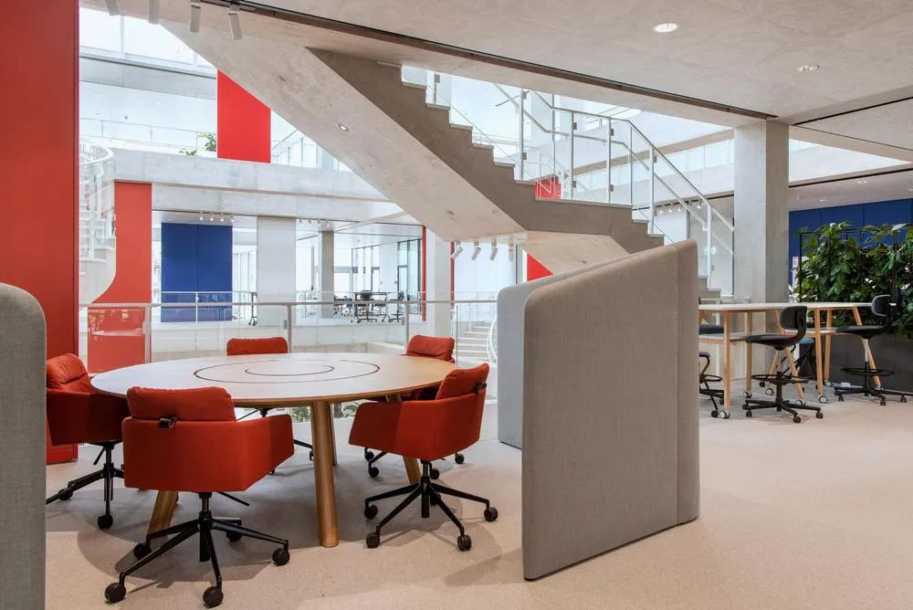 瑞士 St· Gallen 大学的 SQUARE 学习中心大楼丨Evolution Design 设计团队-39