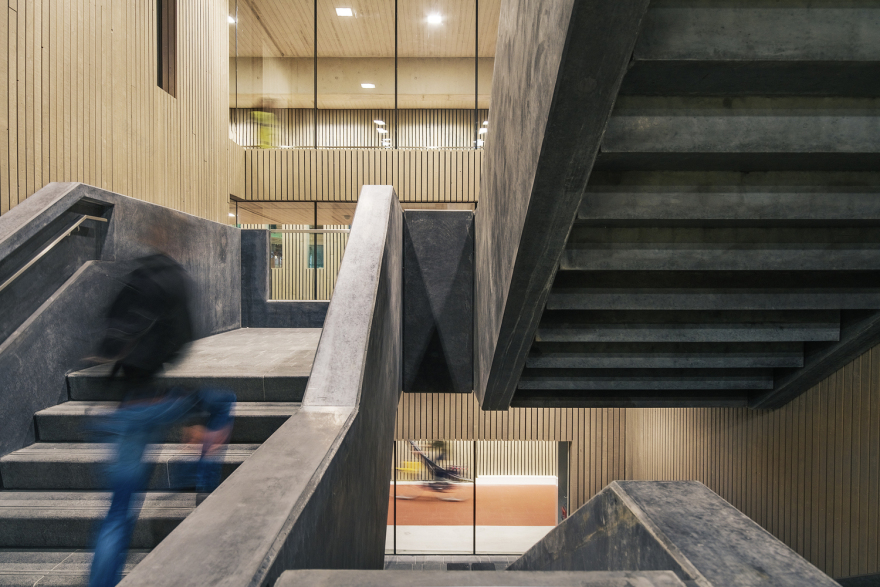 荷兰乌特勒支自行车停车场-37