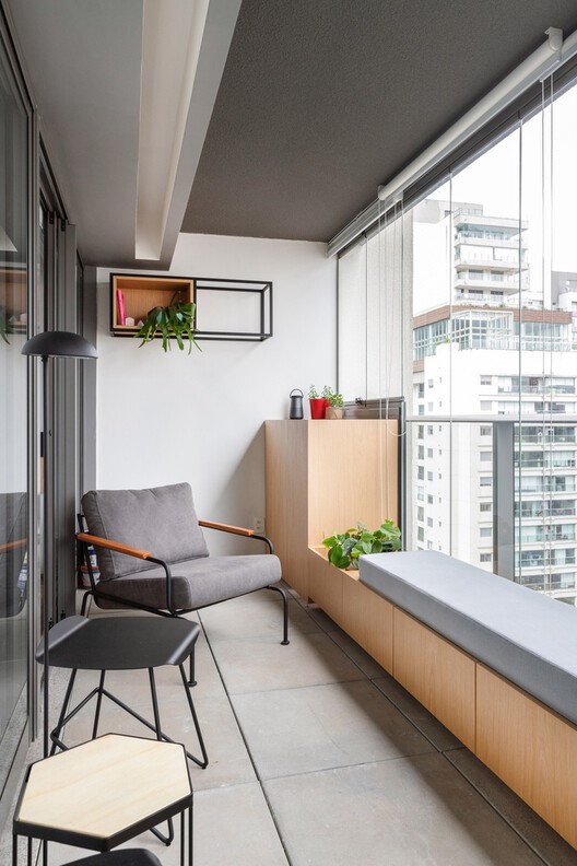 阳台设计 · 将户外空间融入公寓生活丨АrсhDаilу-14