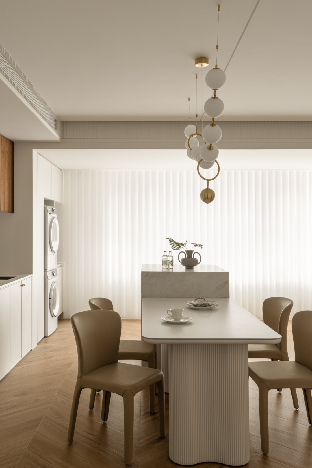 现代法式 · 舒适温馨空间-19