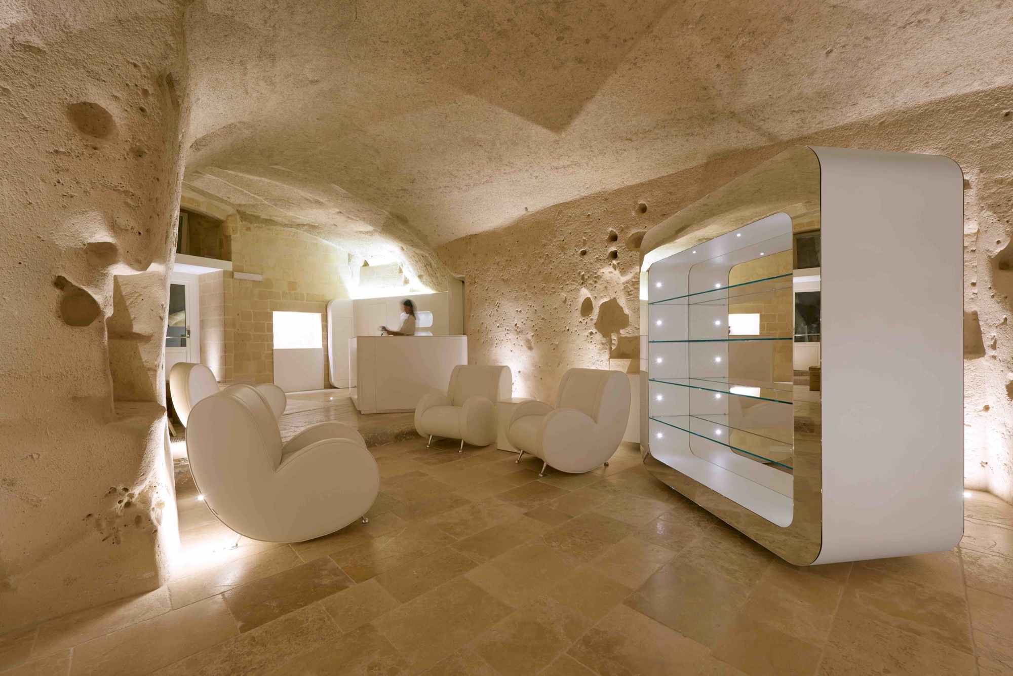 Aquatio Cave Luxury Hotel & SPA / Simone Micheli-34