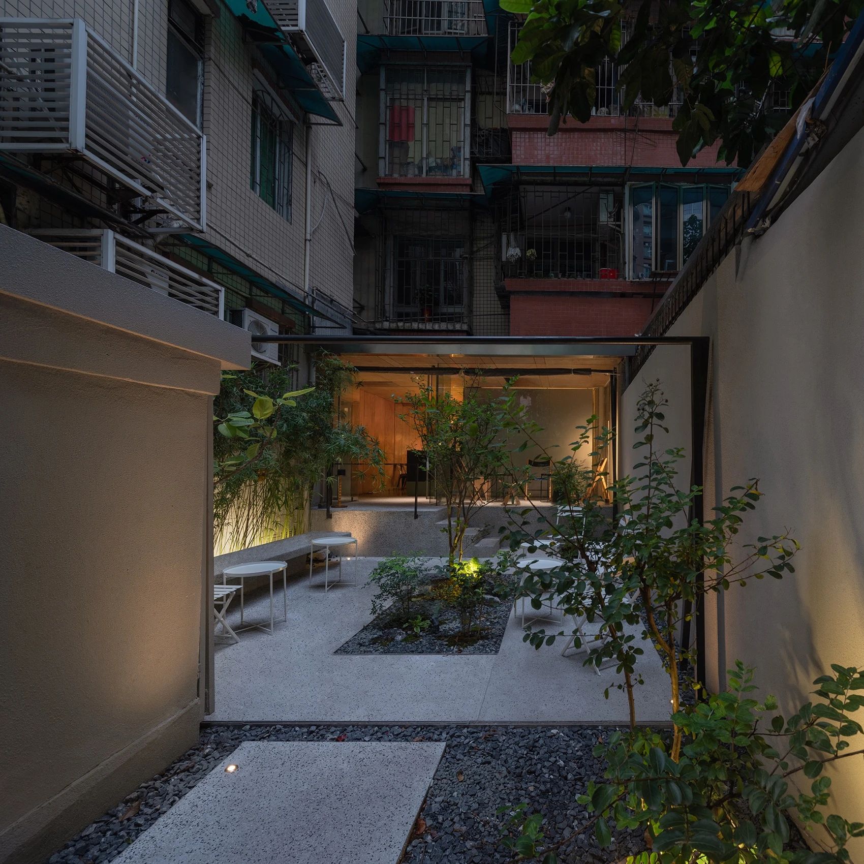 模糊室内与花园的边界 椿 氹边建筑-56