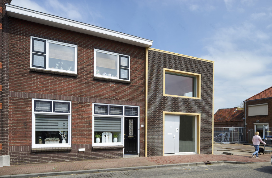 Ruud Visser Architects completes house in Holland that looks like a giant A-6