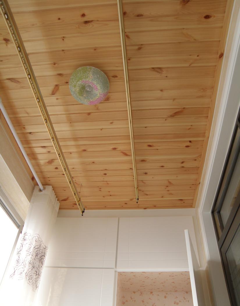 
实景案例一简欧软包隐形门电视墙 -1