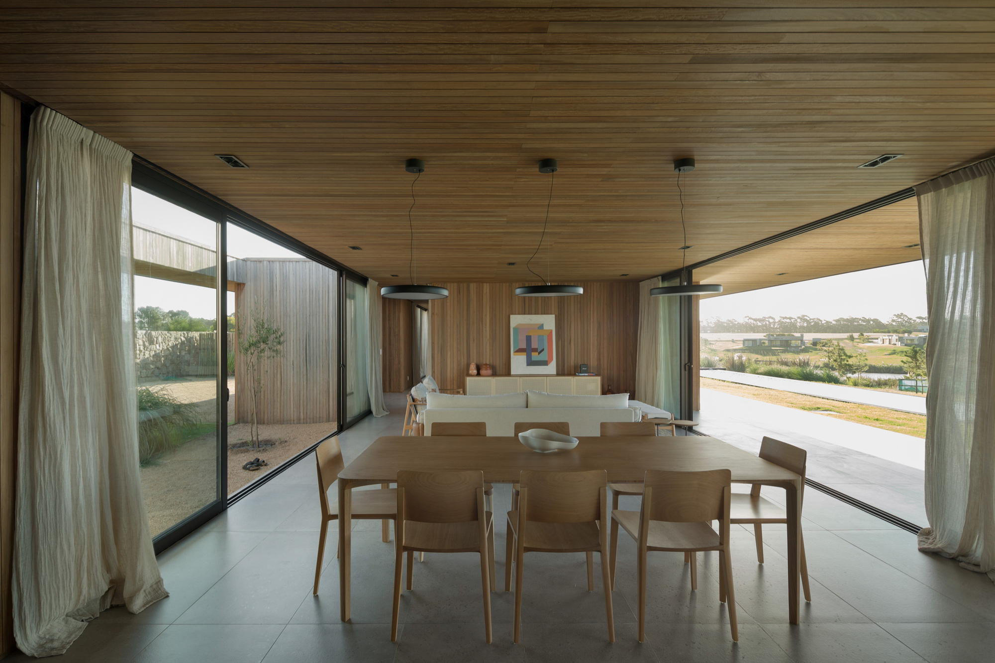 首相府丨乌拉圭丨VDV ARQ-21