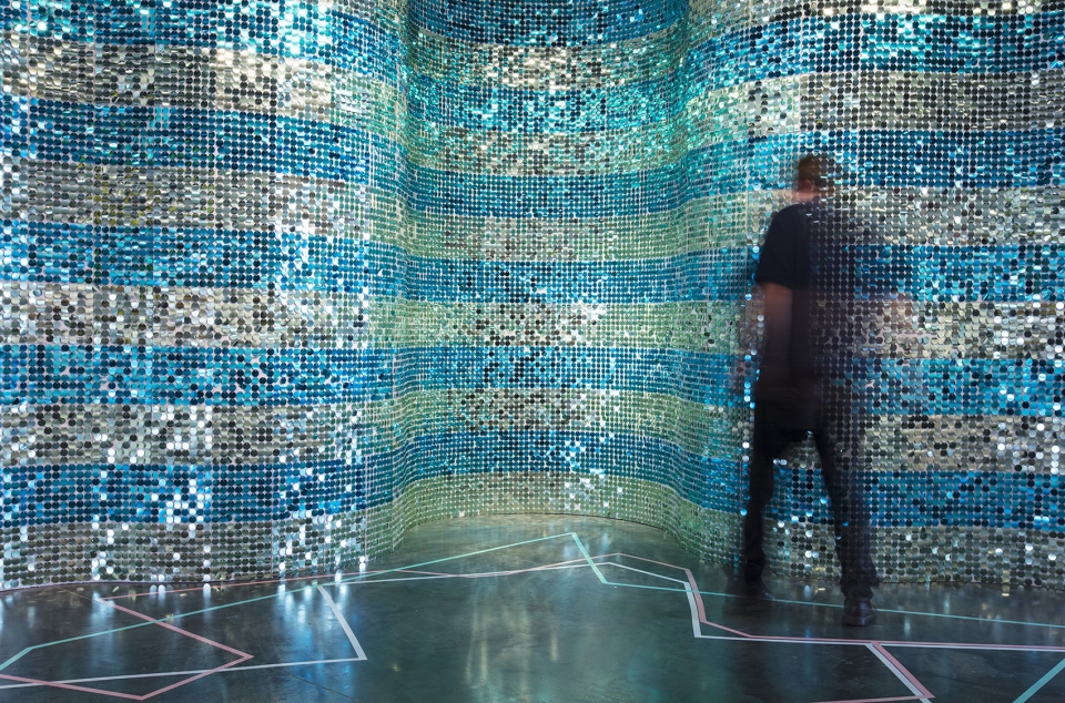 奇幻 NEON | 英国设计事务所探索建筑与艺术的交融-50