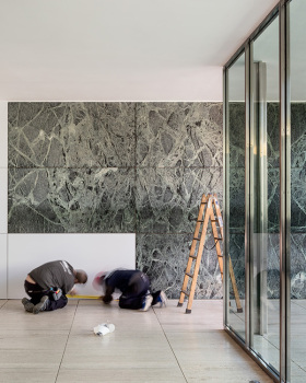 褪去材质的巴塞罗那 Mies van der Rohe Pavilion
