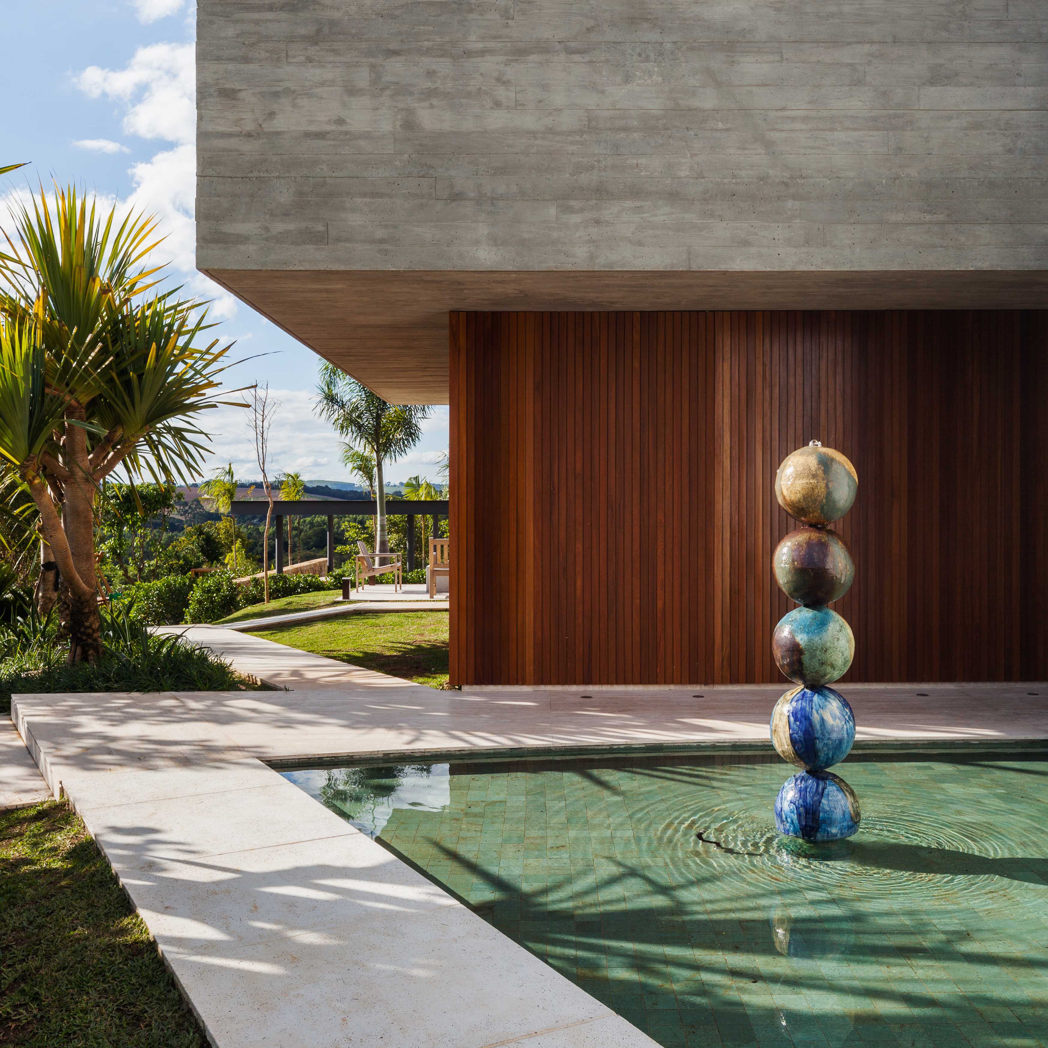 砖石与玻璃的交响乐——EL Residence 度假屋设计-17