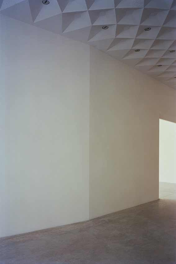 Z33 艺术馆 · 静谧之墙与城市对话-121