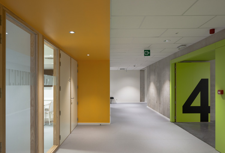 比利时库鲁汶大学布鲁日校区-29