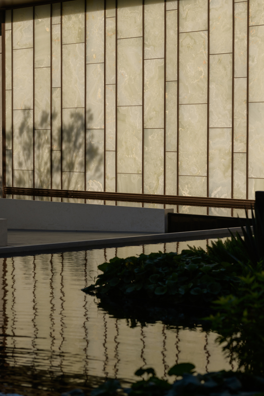 郑州·正弘序丨中国郑州丨景观里表都会(北京),建筑浙江绿城六合,室内近境制作-3