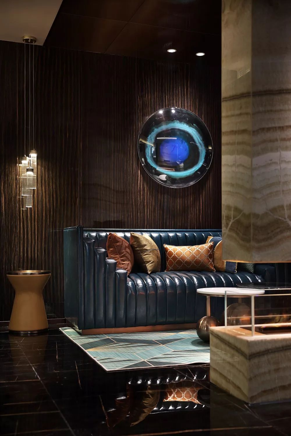 低调奢华现代风,演绎商业空间气质-11